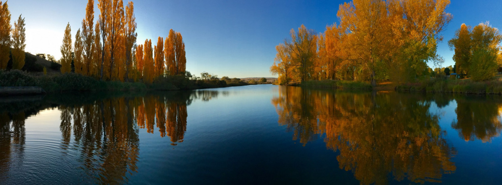 Search and Stay destination carousel image position 32