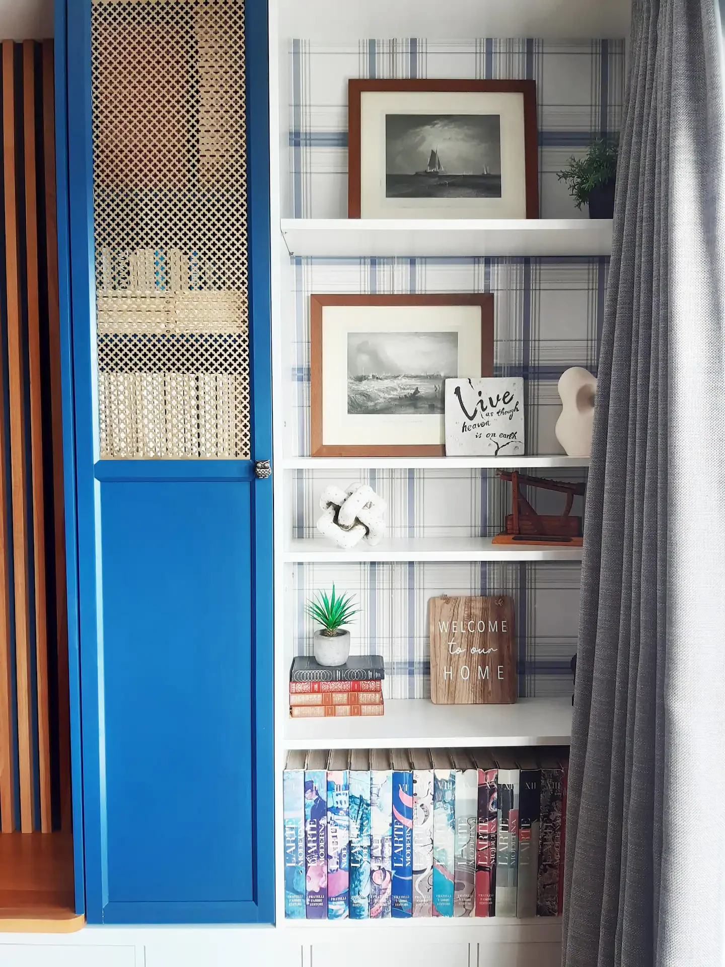 Search and Stay, undefined in undefined. Gallery position 3