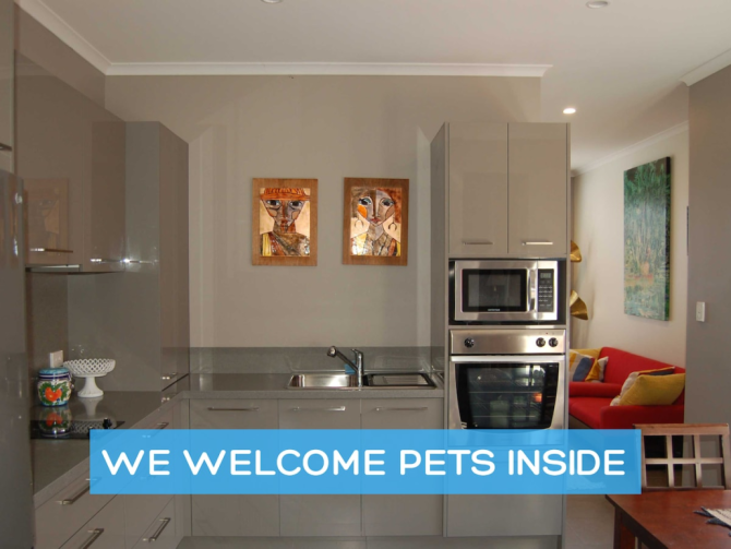 Search and Stay Pre Property, Unique 2Bed Home 100M to Beach in 10 Bartel Blvd, Encounter Bay SA 5211, Australia. Gallery position 0