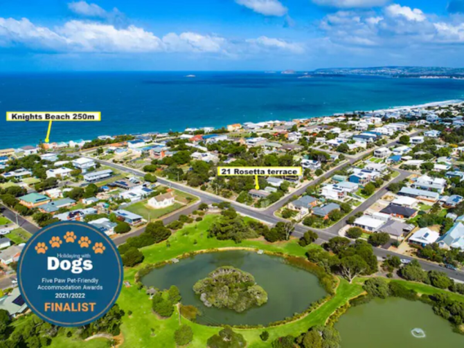 Search and Stay destination Port Elliot, SA - Australia from AU$ 195. Renovated Retro Style + Park Views