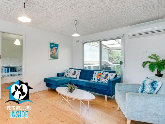 Search and Stay destination Port Elliot, SA - Australia from AU$ 195. Renovated Retro Style + Park Views