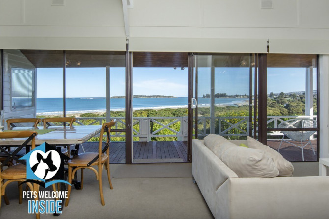 Search and Stay Pre Property, Absolute Beachfront 3BR 2BA Home w/ Beach Track in 72 Hindmarsh Rd, McCracken SA 5211, Australia. Gallery position 3
