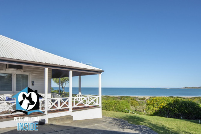 Search and Stay Pre Property, Absolute Beachfront 3BR 2BA Home w/ Beach Track in 72 Hindmarsh Rd, McCracken SA 5211, Australia. Gallery position 1