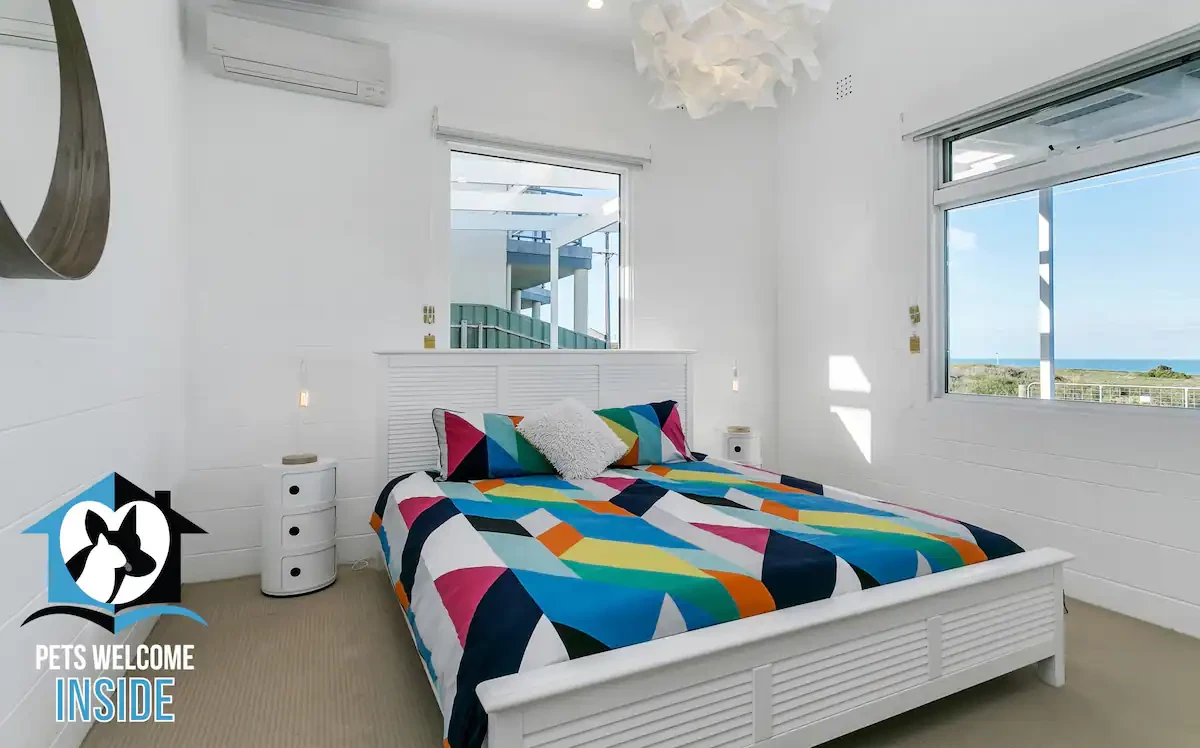 Search and Stay destination carousel image position 5