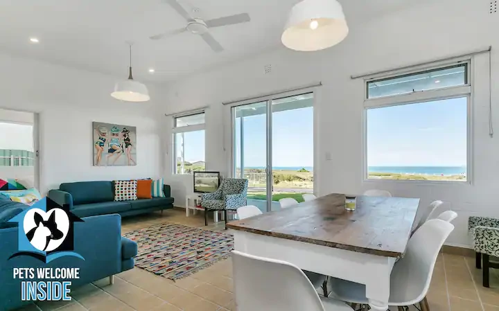 Search and Stay destination carousel image position 15