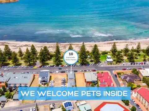 Search and Stay destination carousel image position 0