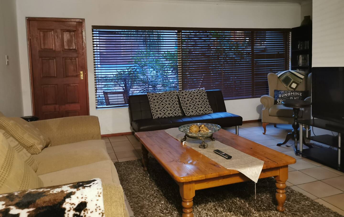 Search and Stay, undefined in undefined. Gallery position 1