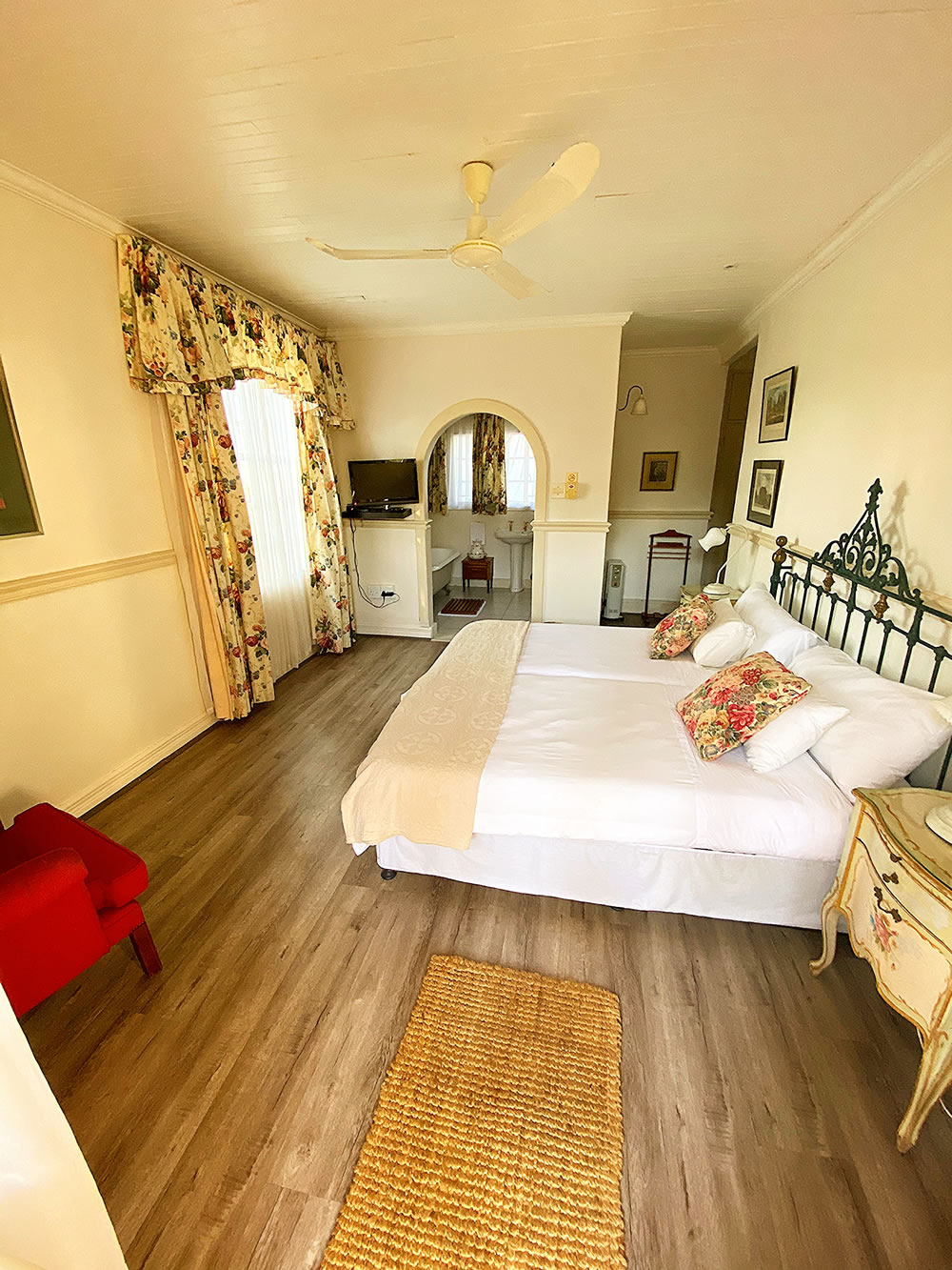 Search and Stay, undefined in undefined. Gallery position 2