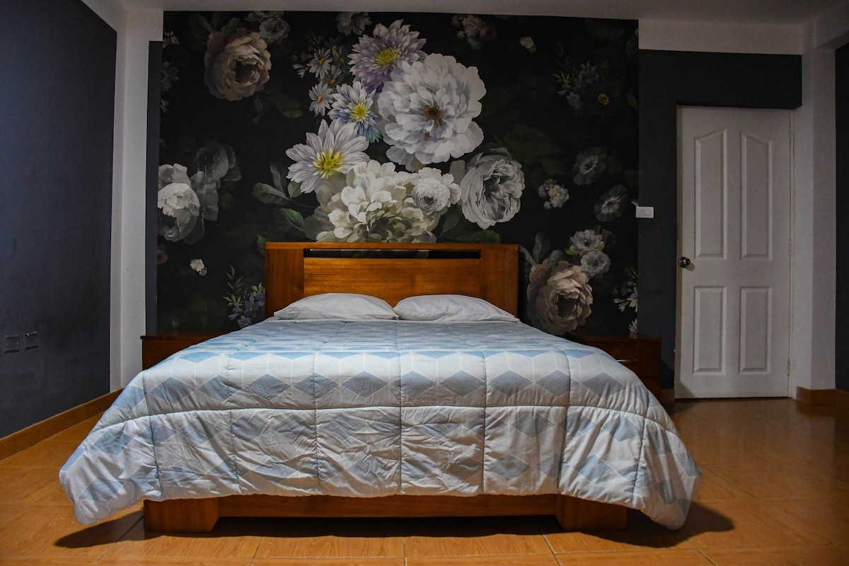 Search and Stay, undefined in undefined. Gallery position 1