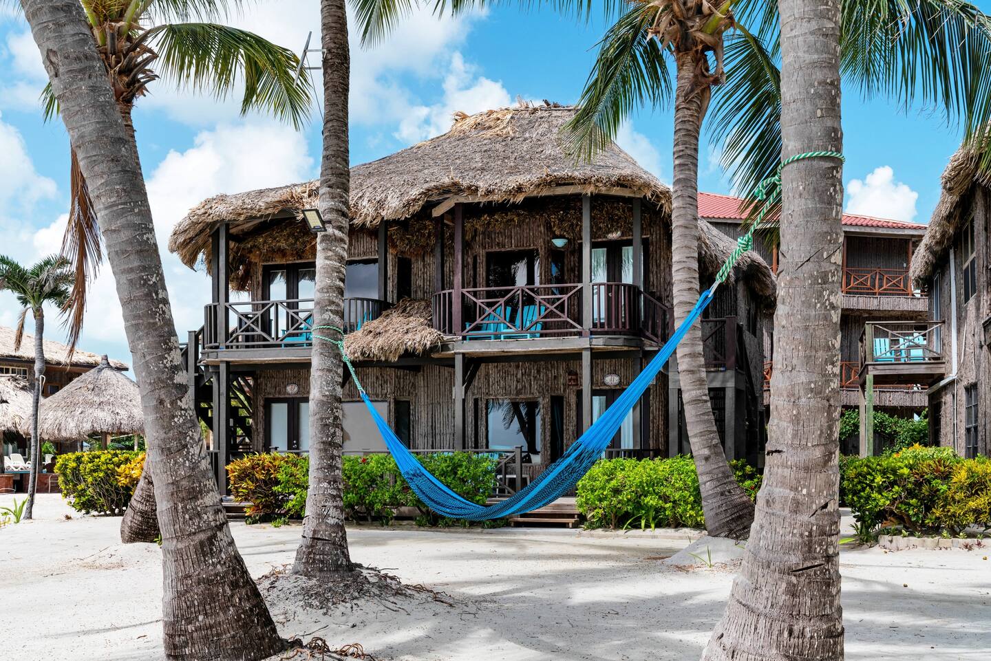 Search and Stay destination carousel image position 0
