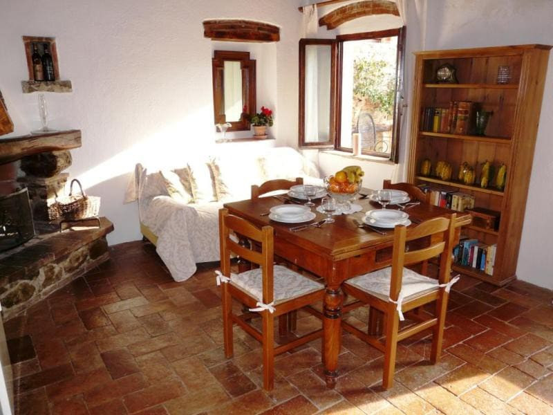 Search and Stay, undefined in undefined. Gallery position 1