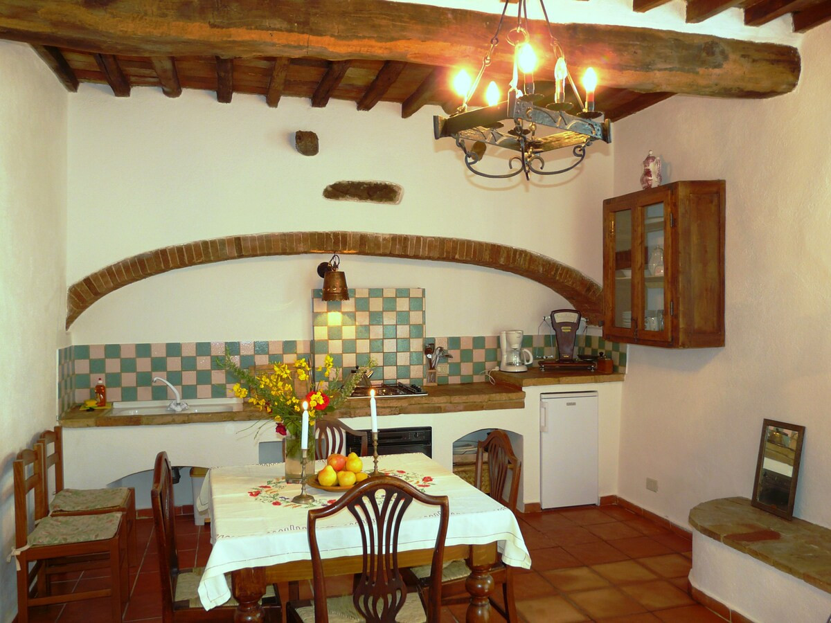 Search and Stay destination carousel image position 0