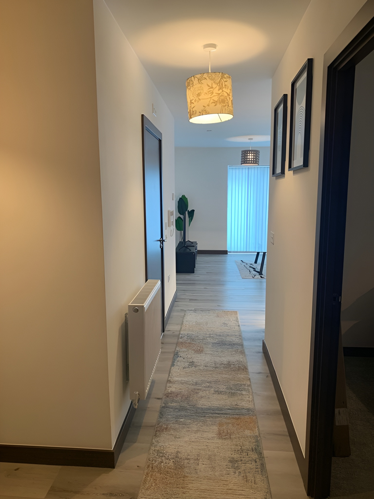 Raphvin Apex Abode - Two bedroom apartment/parking in Edinburgh Way CM20 2DG - Property image 17 - VivreStays