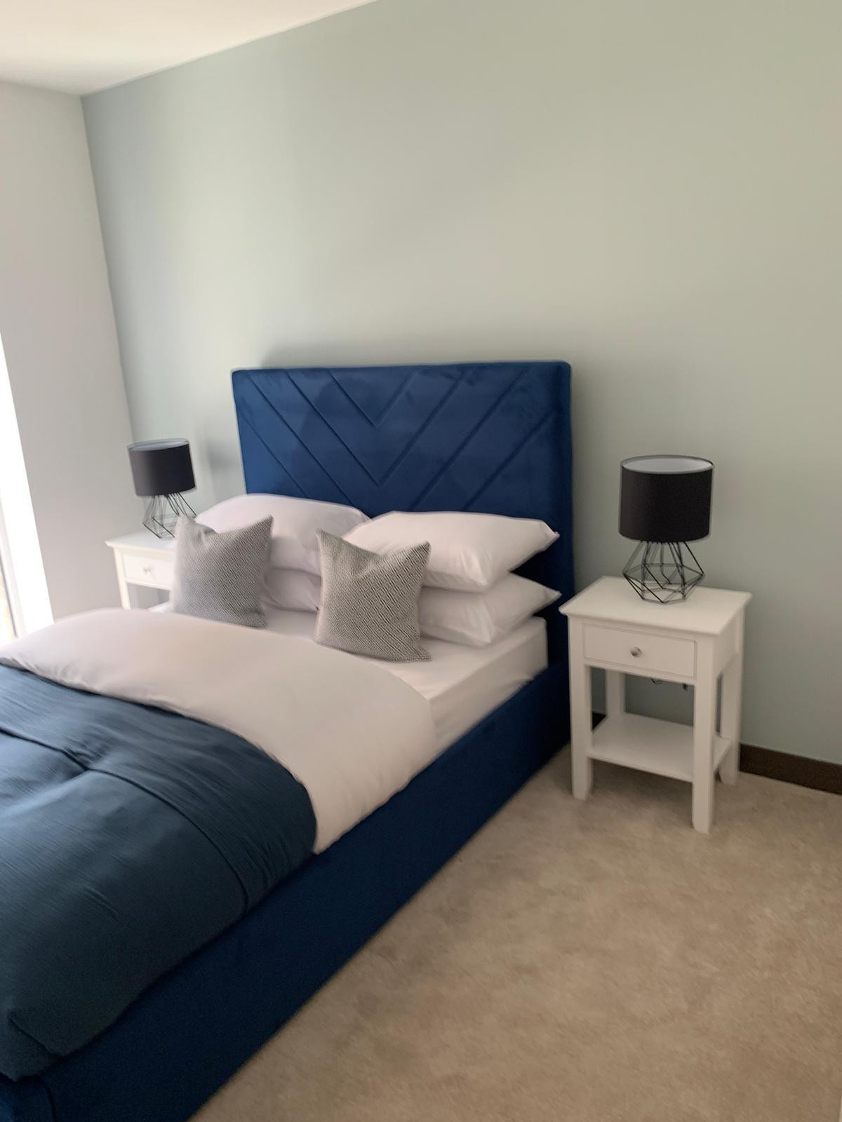The Sunrise Den-Lovely 2 bedroom apartment/Parking in Q3JX+997 CM20 2GS - Property image 9 - VivreStays