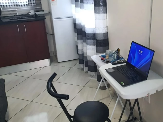 Search and Stay destination Cape Town, WC - South Africa from AU$ 135. Goshen Lodge - Spencer - One-Bedroom Apartment