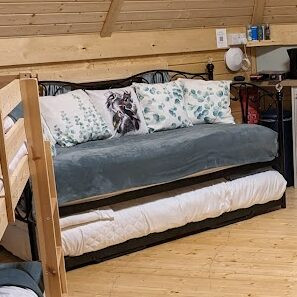 Search and Stay, undefined in undefined. Gallery position 2