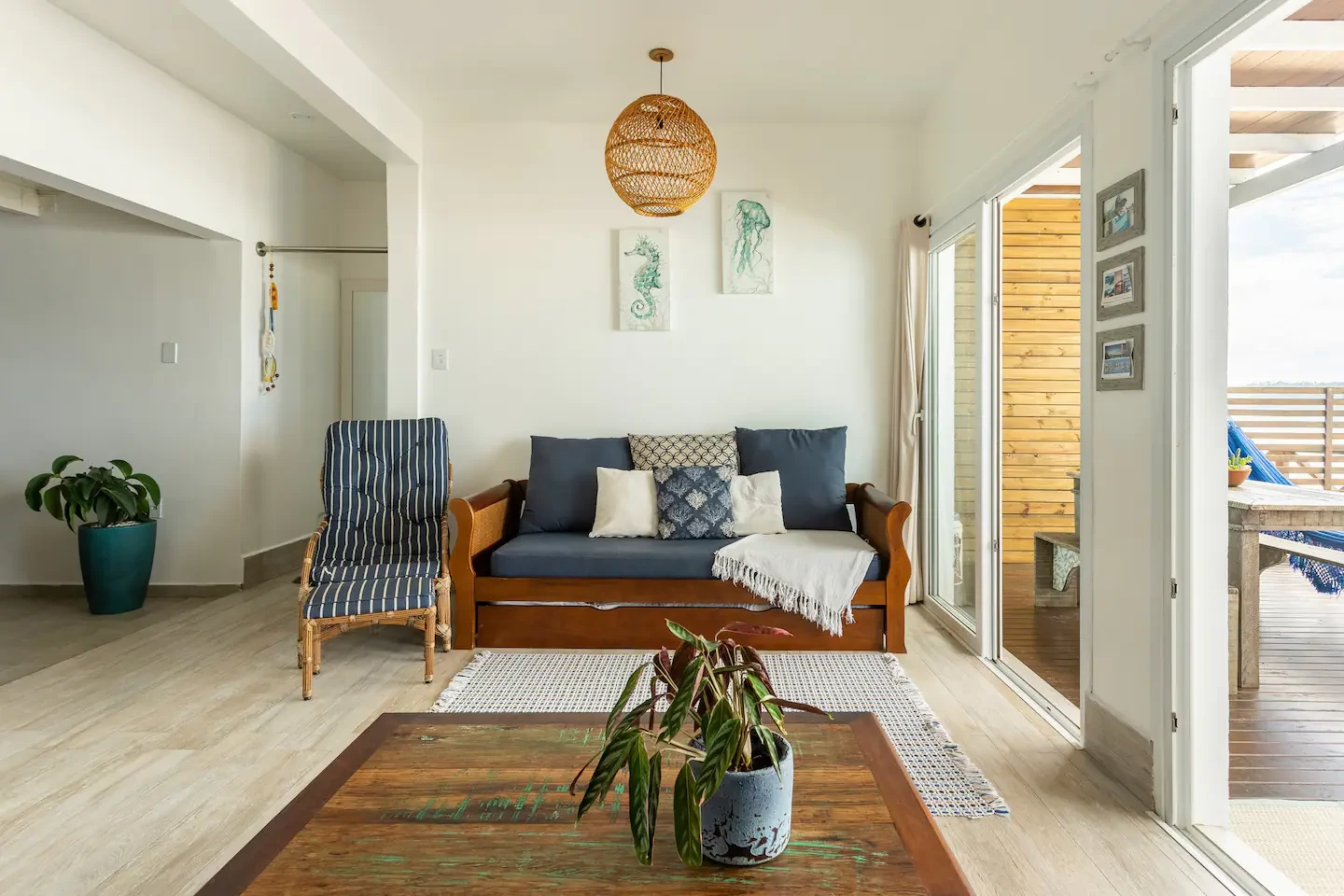 Search and Stay, undefined in undefined. Gallery position 4