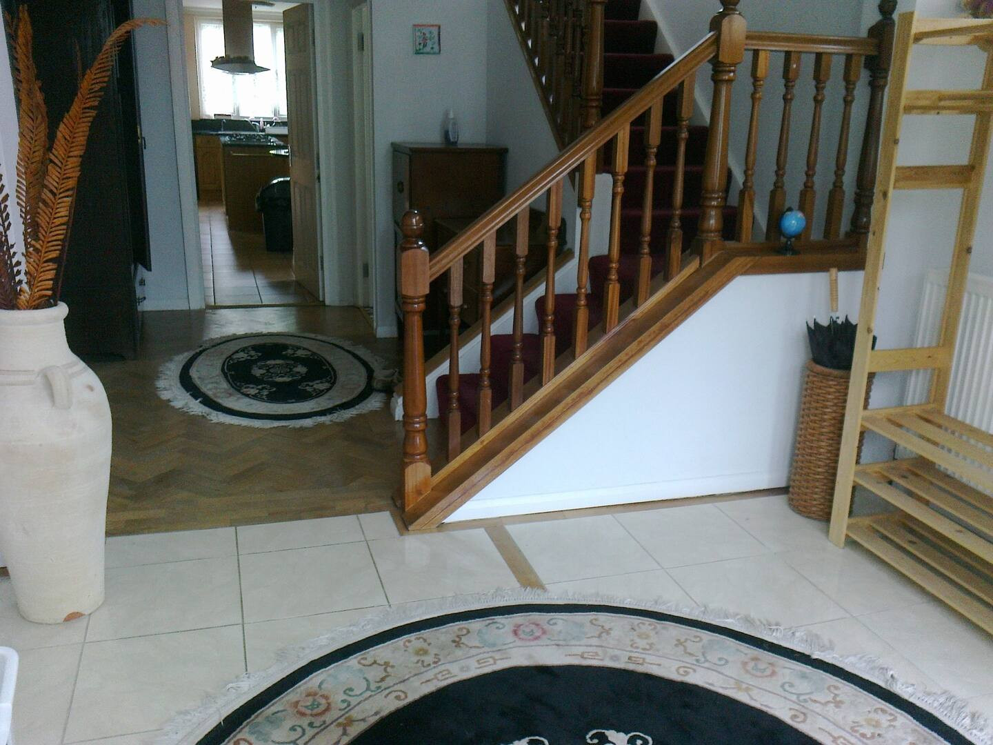 Search and Stay destination carousel image position 11