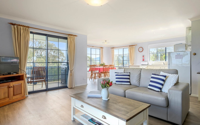 Search and Stay Pre Property, Omaroo Cottage Bruny Island in 49 Harvey Rd, Alonnah TAS 7150, Australia. Gallery position 1