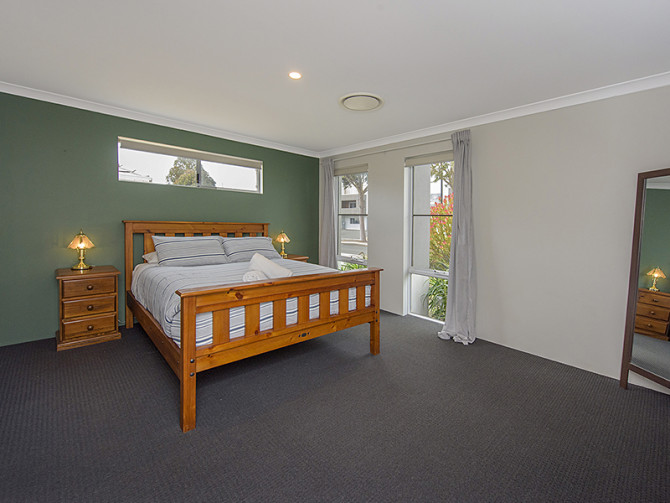 Search and Stay Pre Property, Fish Eagle Retreat in 50 Inverness Ave, Dunsborough WA 6281, Australia. Gallery position 1