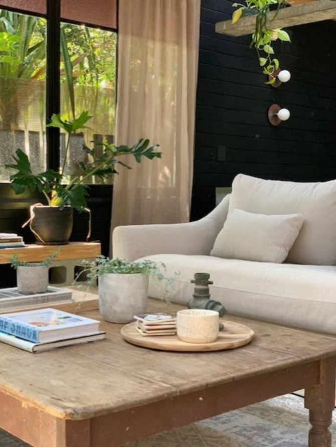 Search and Stay Pre Property, Bella Luxury 4brm - Pool, Free Wine Pet Friendly in Byron Bay NSW 2481, Australia. Gallery position 1