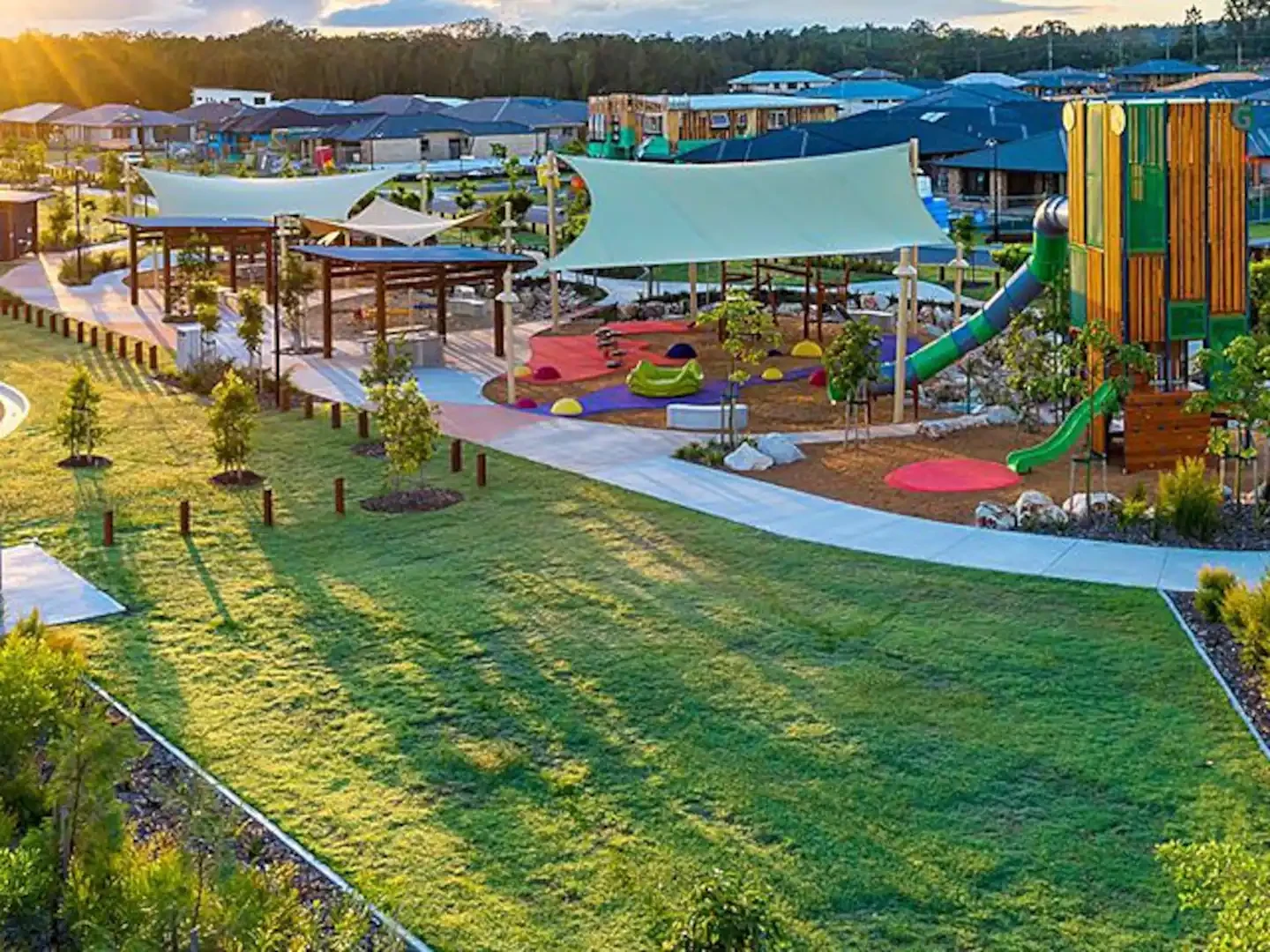 Search and Stay destination carousel image position 12