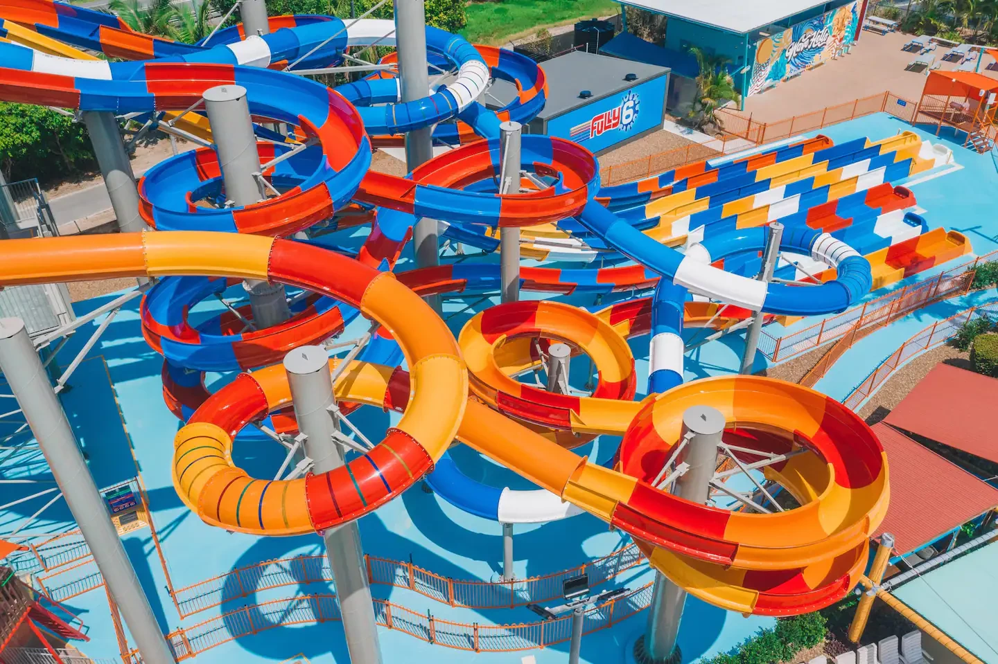 Search and Stay destination carousel image position 10