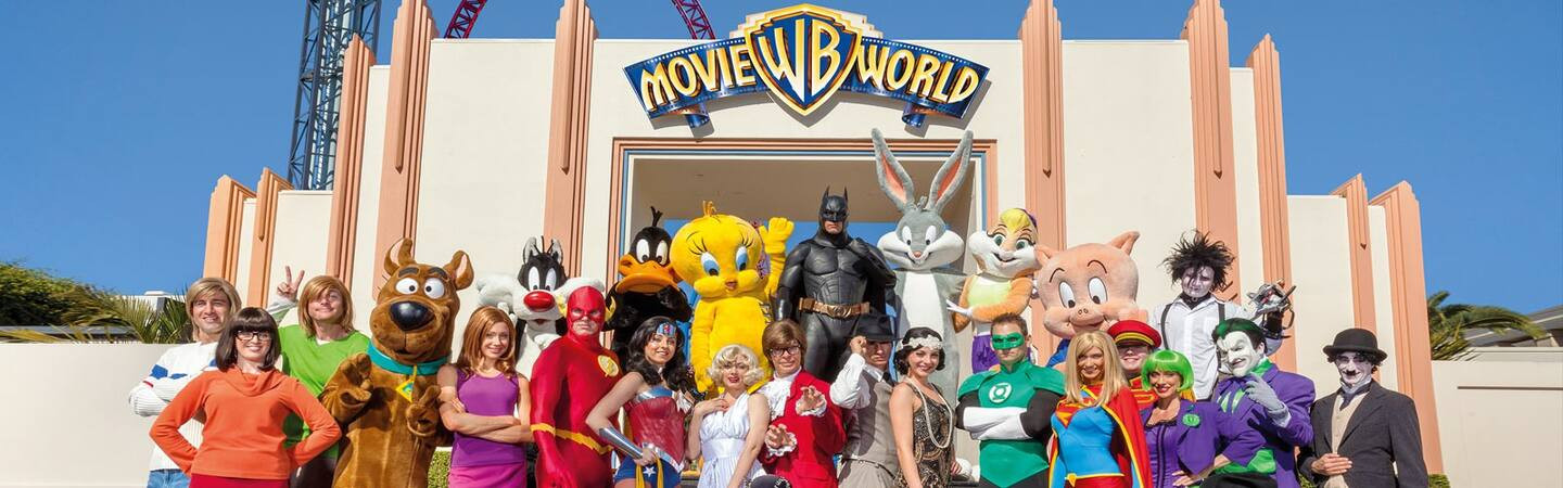 Search and Stay destination carousel image position 3