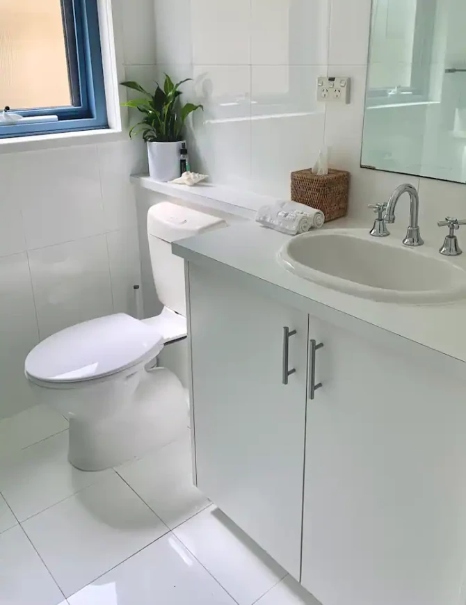 Search and Stay Pre Property, Edge17 - Waterfront Apt on the wharf and river in Port Fairy VIC 3284, Australia. Gallery position 3