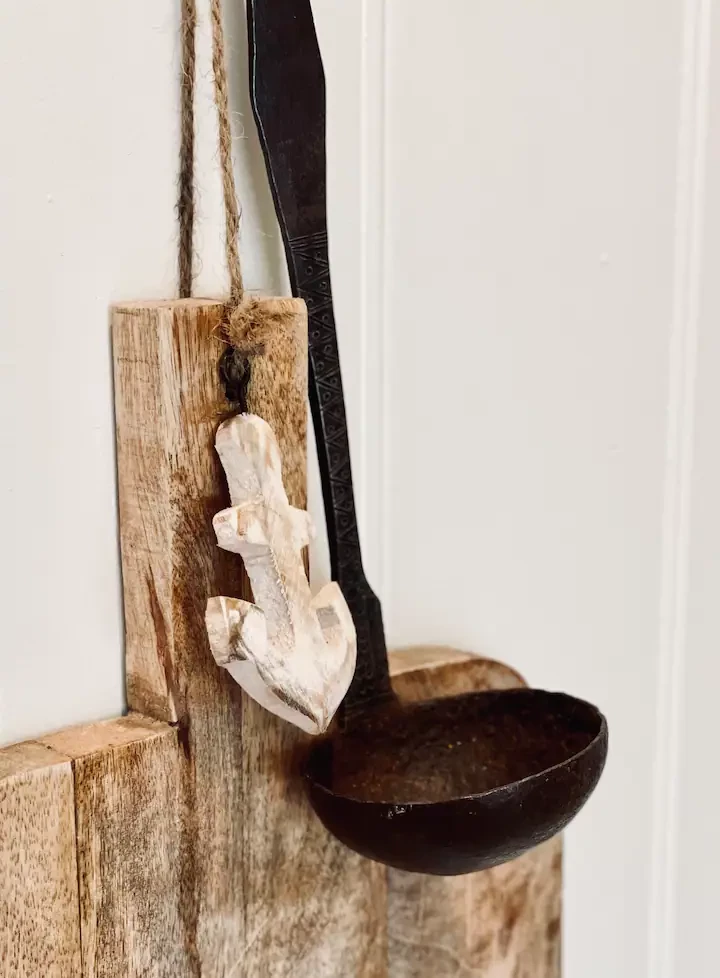 Search and Stay destination carousel image position 9