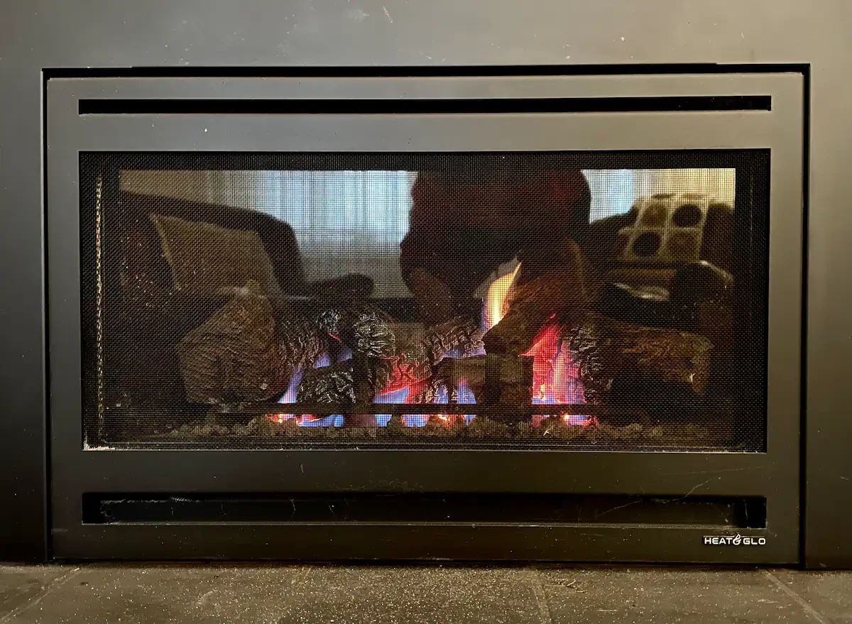 Search and Stay destination carousel image position 41