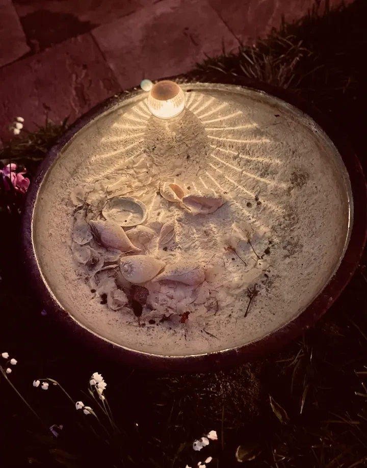 Search and Stay destination carousel image position 76