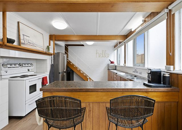 Search and Stay Pre Property, Cosy on Bell Street in 4 Bell St, Torquay VIC 3228, Australia. Gallery position 3